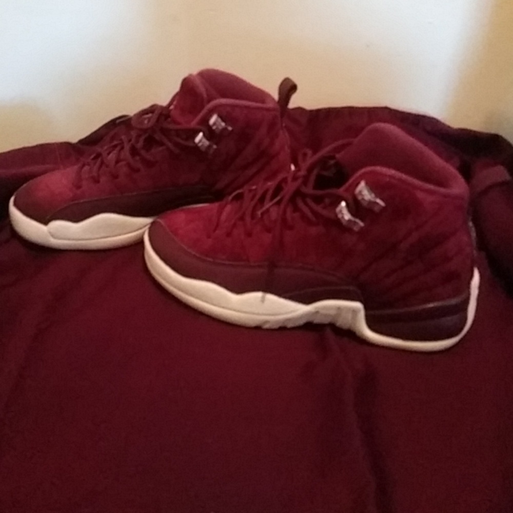 Jordan 12s